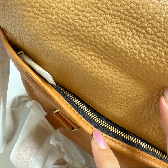 FOSSIL CAMEL TAN BROWN 2 TONE LEATHER ZIPPER CLOSE PRESTON SATCHEL TOTE BAG - Picture 6 of 13